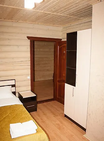 Готель Чарда