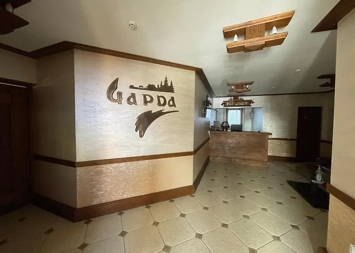 чарда 酒店 3*