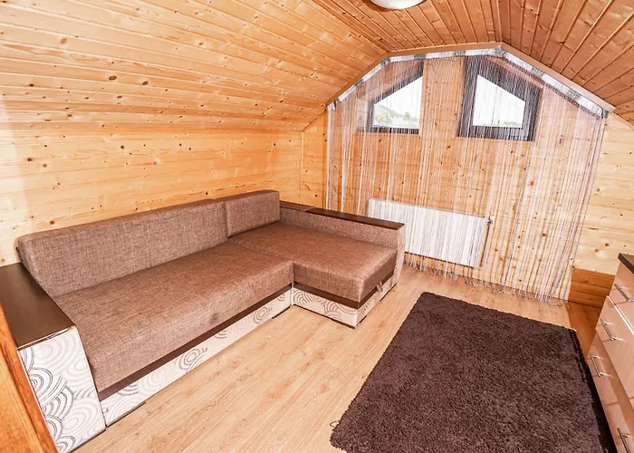 чарда 酒店 布克维